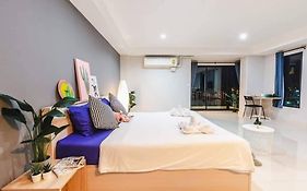 Ploen Ploen Residence